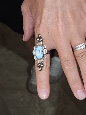 Turquoise Oval Statement Ring in Silver Tone